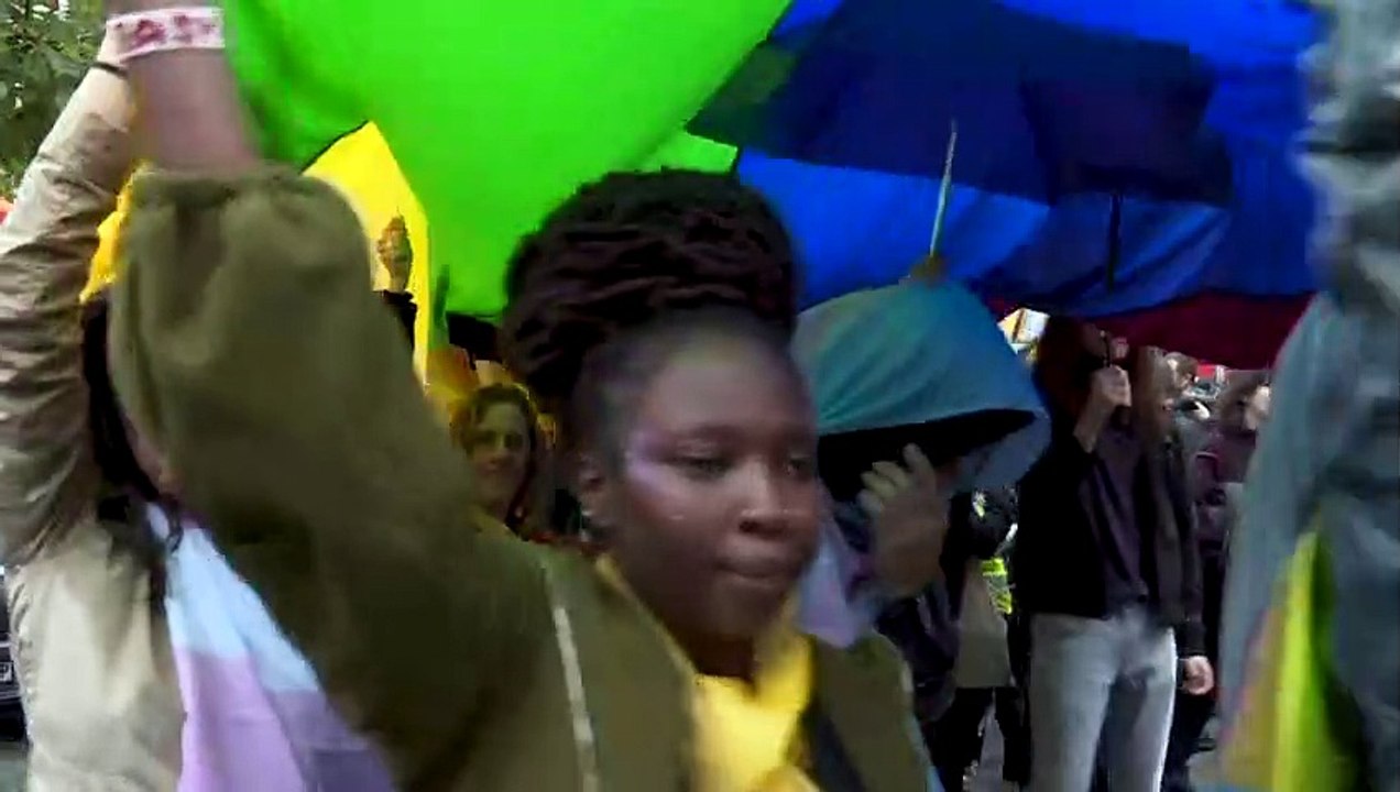 Tausende trotzen bei Europride-Parade in Belgrad Verbot der Behörden