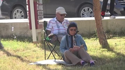 Sınava yetişebilmek için saniyelerle yarıştılar... Geç kalanlar gözyaşlarına boğuldu