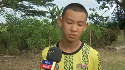 Anak Saramsak Kram, Rafael Atissak mula bina nama dalam bola sepak