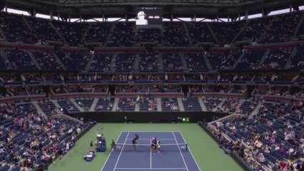 US Open holds a moment's silence to honour Queen Elizabeth II