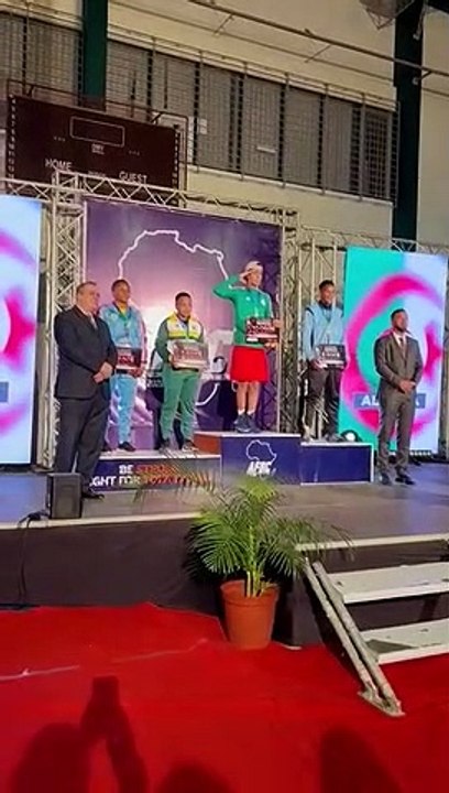Boxe: l'hymne algérien avec Iman Khelif en or à Maputo Mozambique 2022