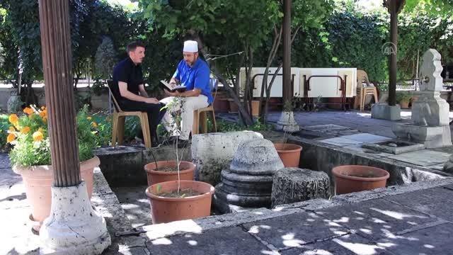 Konya kültür sanat haberi... Müslüman olan 10 İngiliz geldikleri Konya'da duygu dolu anlar yaşadı