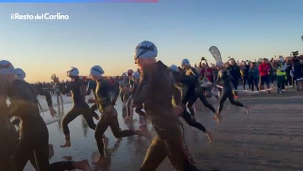 Ironman 2022 Cervia: parte la gara femminile