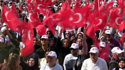 FATİH'TE LGBTİ KARŞITI 'BÜYÜK AİLE BULUŞMASI' GERÇEKLEŞTİ