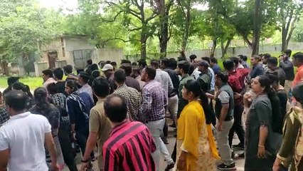 VIDEO: पुरानी पेंशन की मांग को लेकर अड़े सरकारी कर्मचारी
