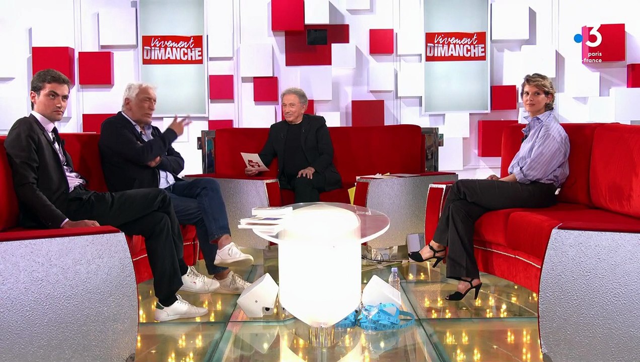 VIDÉO - Gérard Darmon revient sur cet accident insolite avec Louis de Funès, “ça a pris 15 jours”