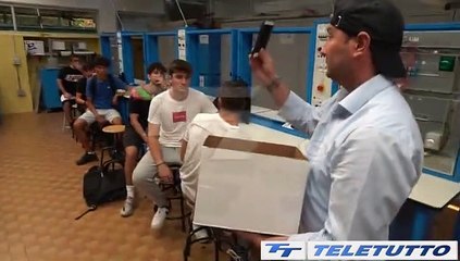 Video News - CELLULARI VIETATI A SCUOLA