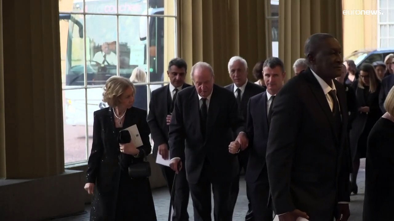 El rey emérito Juan Carlos y el rey de España Felipe VI coinciden en Buckingham