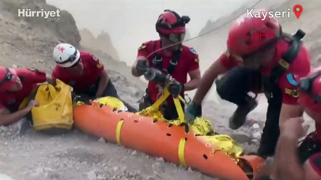 Erciyes'e zirve tırmanışı yapan dağcıların üzerine kaya yuvarlandı: 1 ölü, 2 yaralı