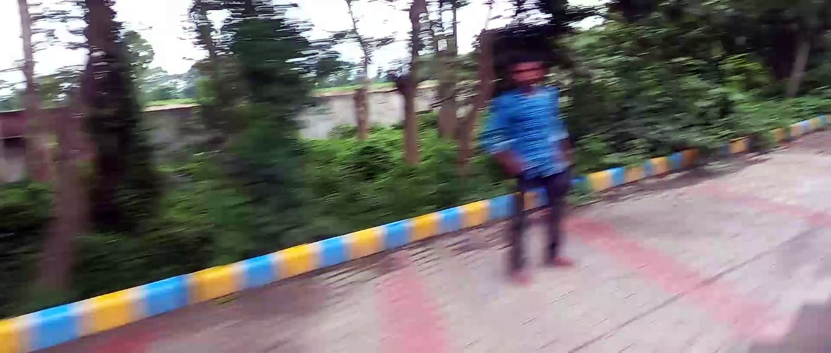 course de vélo sur tige : Dailymotion webcam Vlogs , Viral Vlogs Video, Earning Video,Vidéo virale locale, Vidéo virale sur Dailymotion vidéo du marché local,accès à la plage,vidéo de cycliste,tournage vidéo de course, news video shoot,