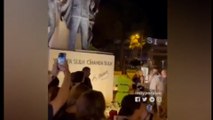 İranlılar Atatürk heykeli önünde rejimi protesto etti