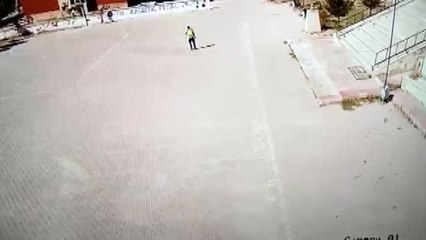 Son Dakika | KPSS'ye geç kalanlar polis ekiplerince okullara yetiştirildi