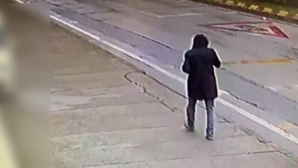 İş yerine silahlı saldırı düzenlediği iddia edilen kişi yakalandı