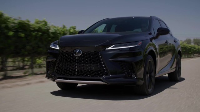Der neue Lexus RX 500h - Performance-Hybrid mit DIRECT4