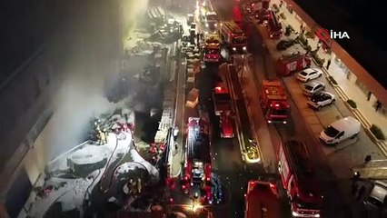 Beylikdüzü'nde depo yangını 9 saattir devam ediyor