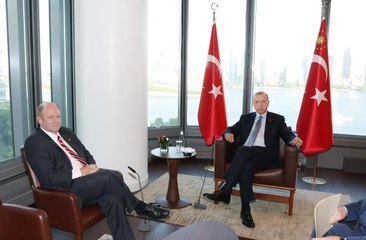 Cumhurbaşkanı Erdoğan, ABD'li Senatör Coons'u kabul etti