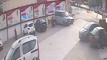 Son dakika haber: Motosiklet hırsızları önce kameraya ardından polise yakalandı