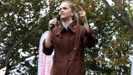 LGBT karşıtı etkinlikte Tuğçe Kazaz adeta miting düzenledi: Allah, neden Lut kavmini yok etti?