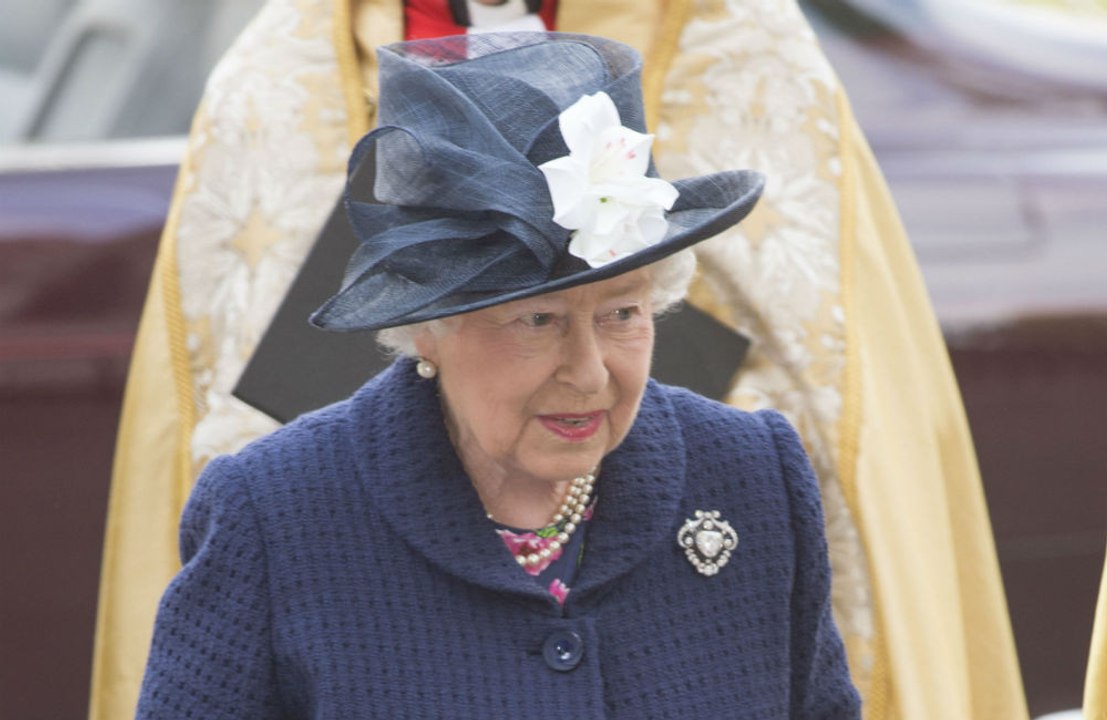 Mourners start taking seats at Westminster Abbey ahead of Queen Elizabeth's funeral