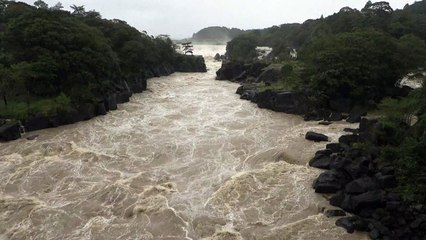 الإعصار نانمادول يخلف أضرارا ويرفع منسوب الأنهر في اليابان