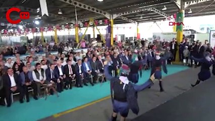 Podyuma bu kez koyunlar çıktı