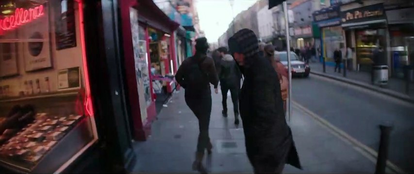 La bande-annonce du film The Rythm Seciton avec Blake Lively : l'actrice pousse un coup de gueule contre les paparazzi