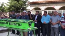 4 ay önce evlendiği kocası tarafından öldürüldü