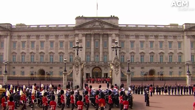 Queen Elizabeth II passes Buckingham Palace one final time | September 19, 2022 | ACM