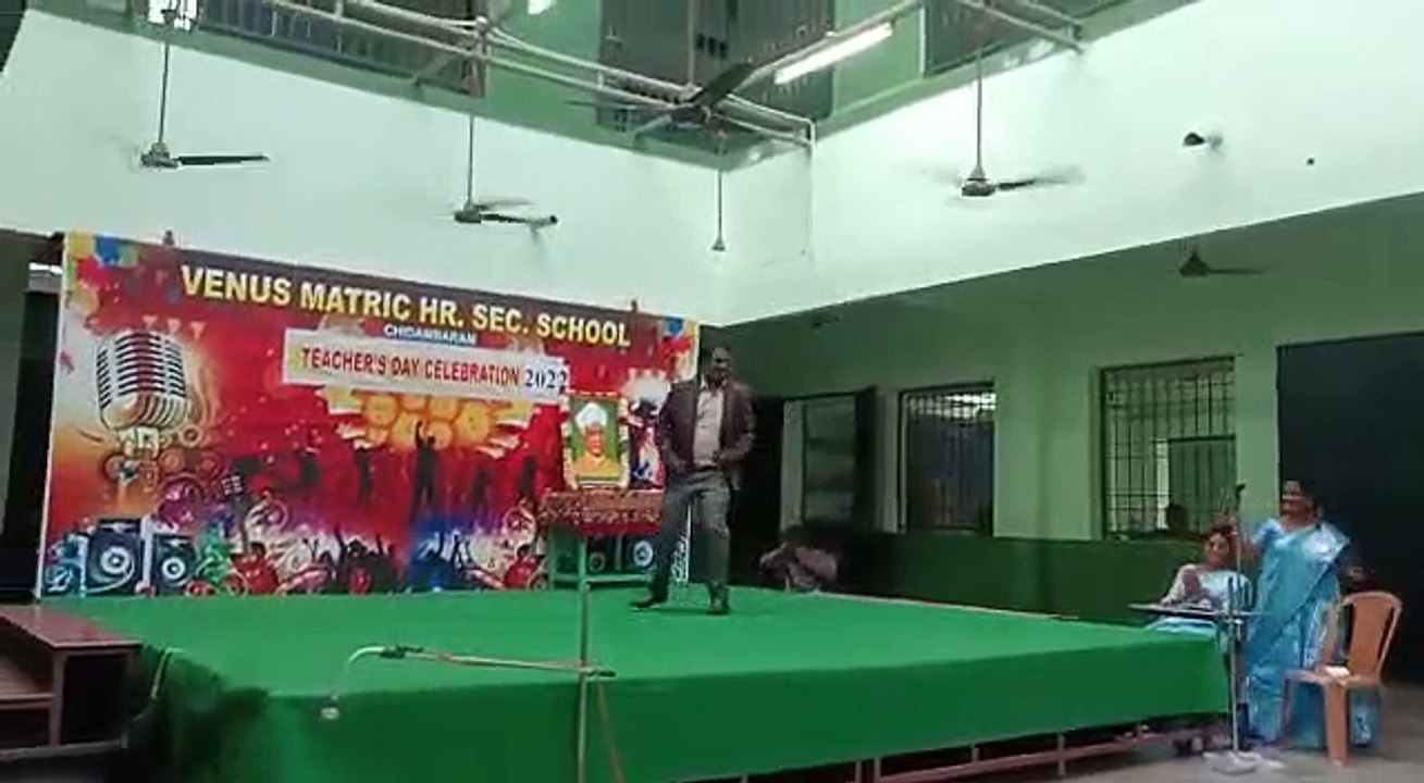chumma kizhi stage performance