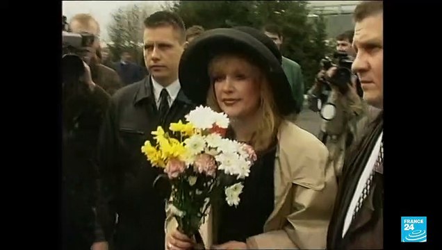 Alla Pougatcheva, superstar de la variété russe, dénonce le conflit en Ukraine