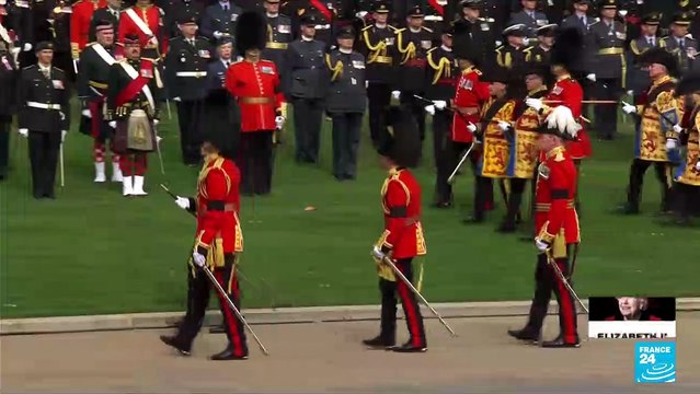 Funérailles d'Elizabeth II : le cercueil de la reine se rend en procession à Wellington Arch