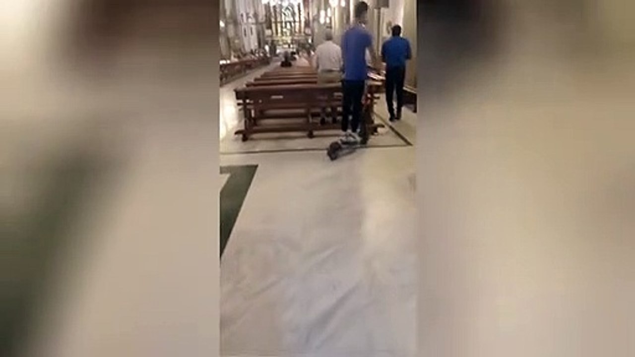 Patinete eléctrico en la Basílica.
