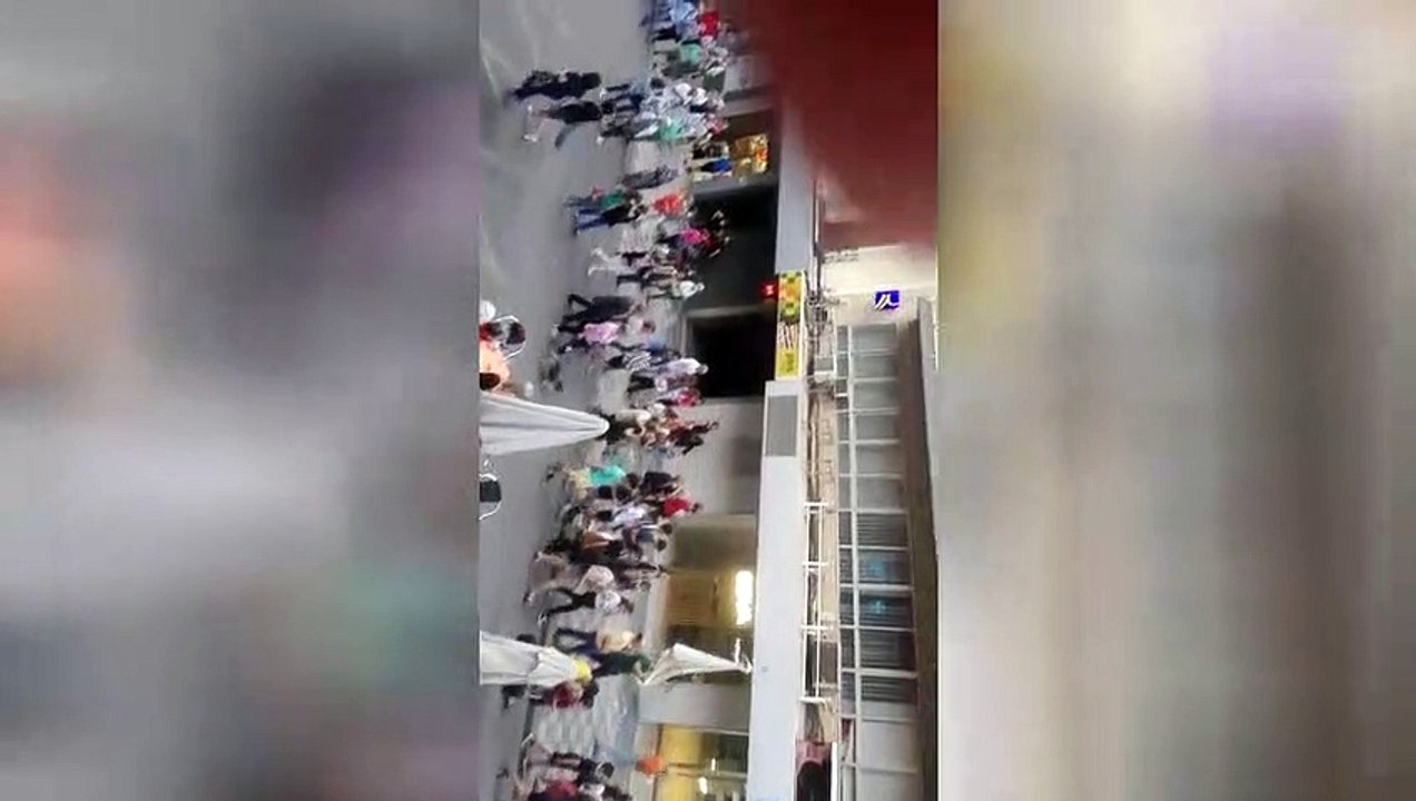 WhatsApp Video 2022-05-19 at 8.56.19 PM.mp4