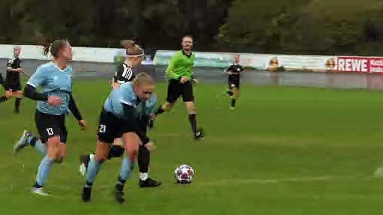 Das 5:0 für die SVG Göttingen gegen den MF Göttingen durch Elisabeth Albrecht