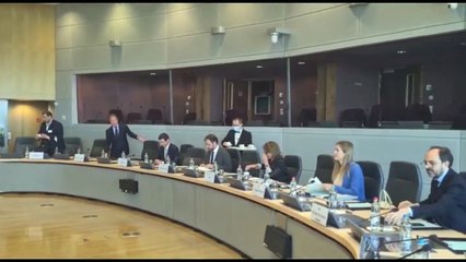 España y Portugal anuncian un \acuerdo político\" con Bruselas para poner tope al precio del gas"