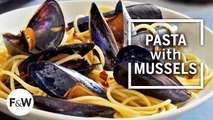 How to Make Pasta with Mussels