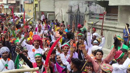 video...वलावण के साथ थमी थाली मादल की थाप