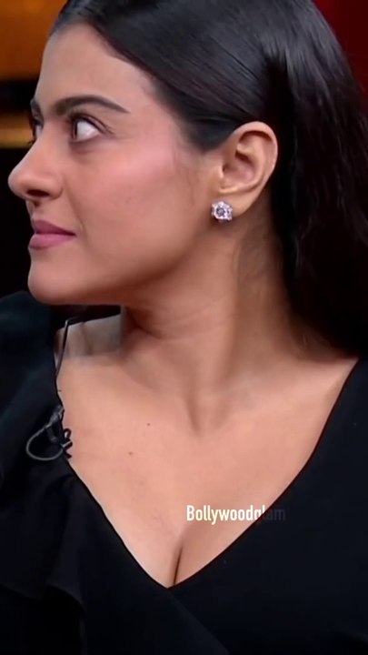 Kajol’s reaction to Ajay’s answer/अजय के जवाब पर काजोल का रिएक्शन/رد كاجول على إجابة أجاي/অজয়ের উত্তরে কাজলের প্রতিক্রিয়া