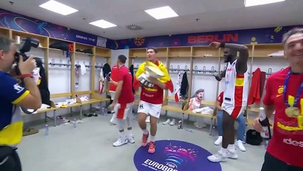 Finale - La joie des joueurs espagnols après leur sacre