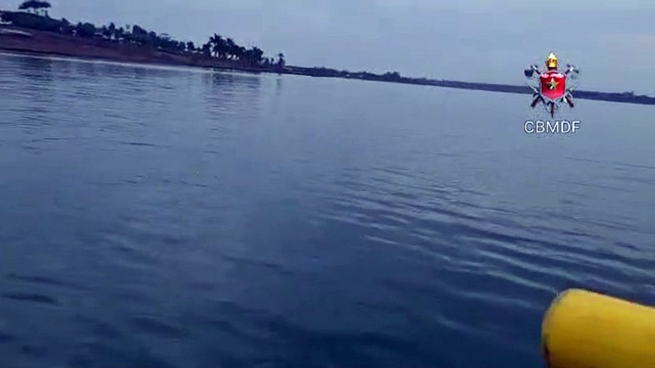 Bombeiros continuam buscas por desaparecido no Lago Paranoá nesta segunda-feira (19/9)