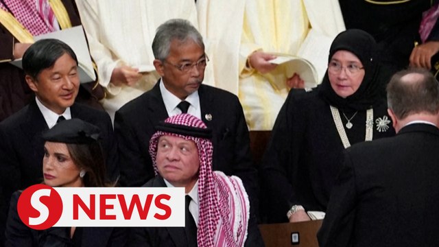 Agong represents Malaysia to pay its last respect to Britain’s Queen Elizabeth