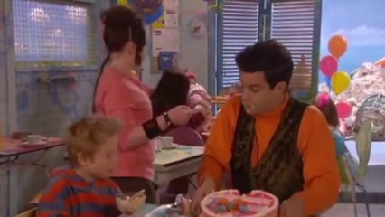 My Parents Are Aliens-S08E09-The Great Cake Robbery