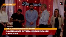 El gobernador entregó herramientas en Almafuerte