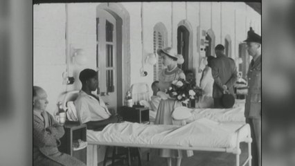 رحلت الملكة وبقيت عدن.. كيف يتذكر اليمنيون زيارة إليزابيث لبلادهم قبل الاستقلال؟