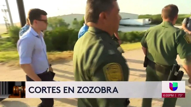 Cada vez es más grande la lista de espera en las cortes de inmigración.