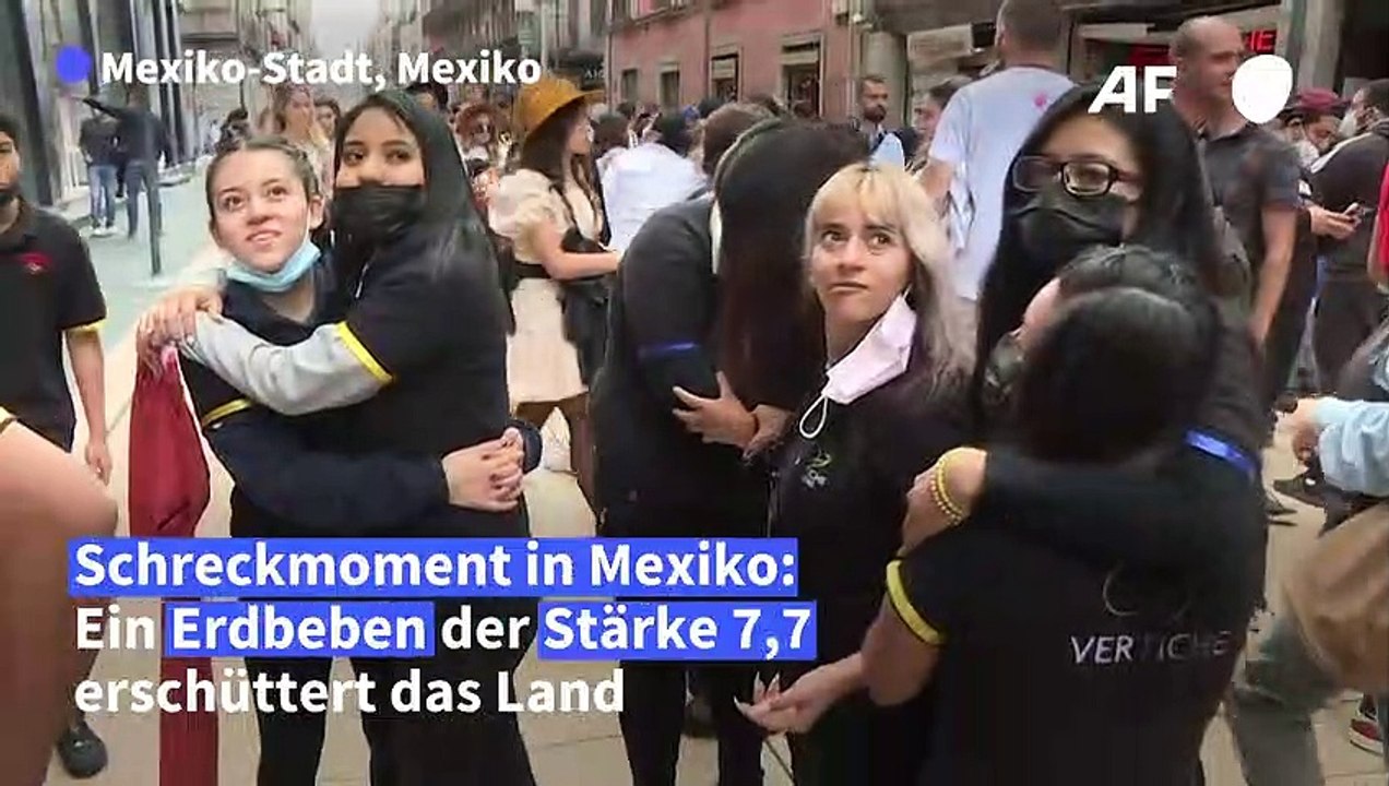Starkes Erdbeben in Mexiko am Jahrestag zweier verheerender Beben