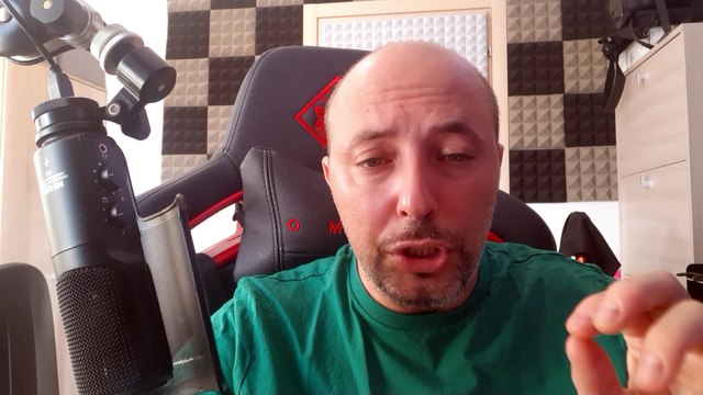 Ilary Blasi affronta Francesco Totti e ora le battaglie sono due