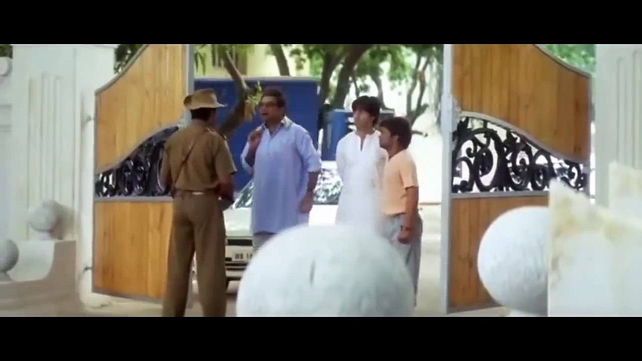 chup chupke  movie funny scenes entertainment world. shahid kapoor