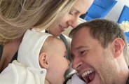 Esposa de Tiago Leifert faz desabafo sobre tratamento de câncer da filha: ‘Não sabemos quando irá terminar’