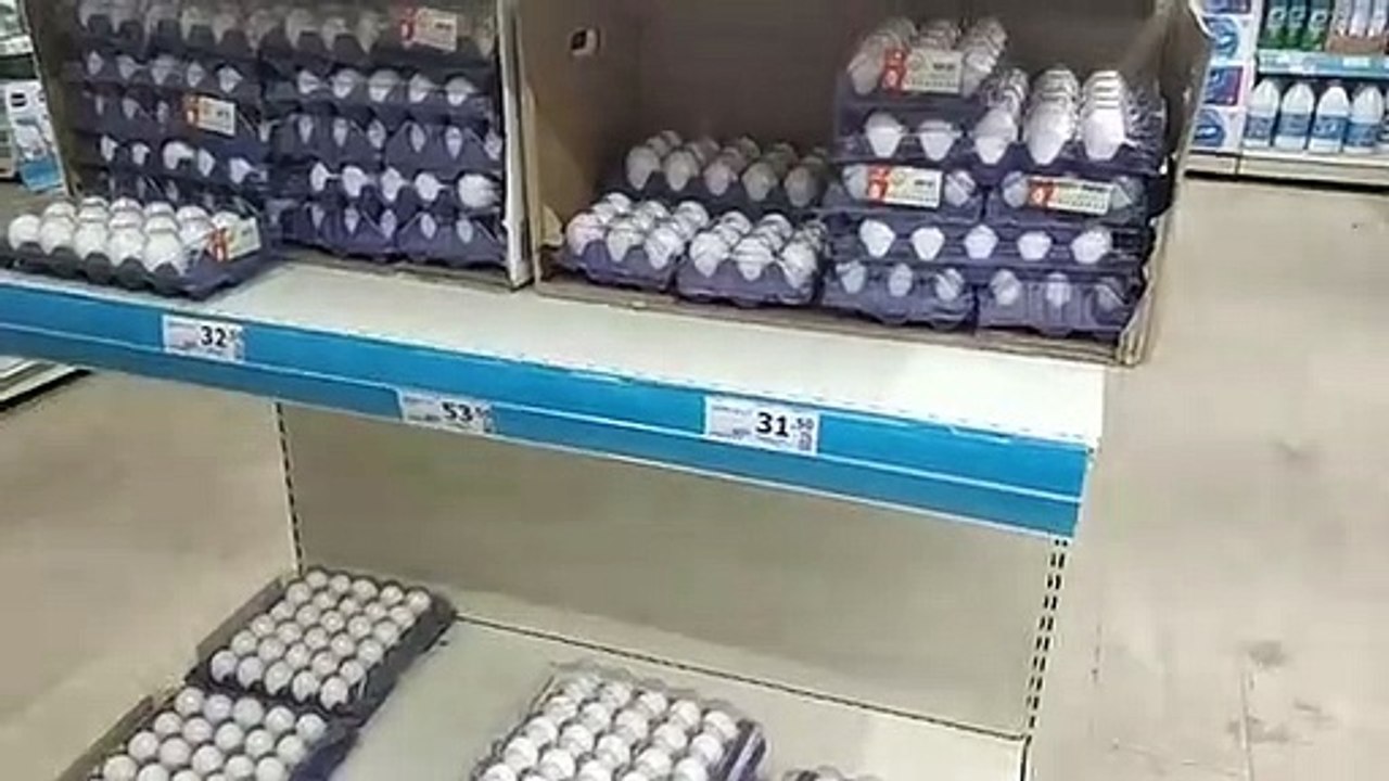 A101'de kurtlu yumurta şoku!